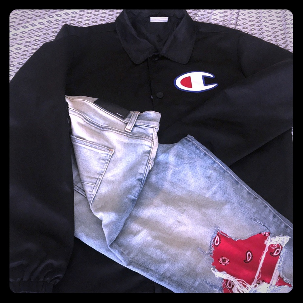 Champion Jacket 🔥🔥🔥🔥